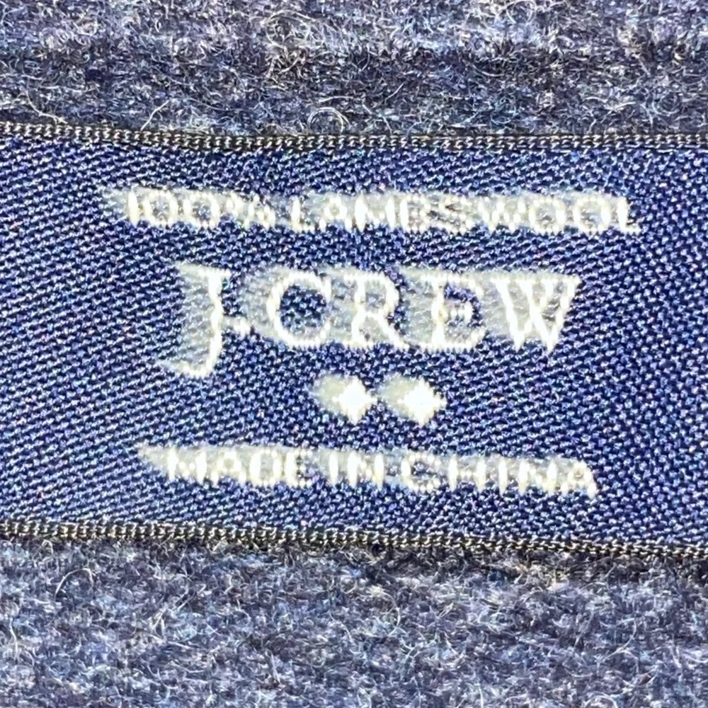 J. Crew‎ Factory Navy  Size XL 100% LAMBSWOOL 3/4 Button Sweater with Button